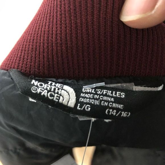 The North Face Maroon Bomber Jacket Full Zip Up Size Girl’s Size Large 14/16 - Picture 3 of 5